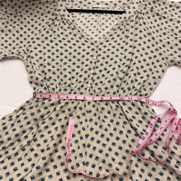 Miou Muse Anthropologie V Neck Button Up sz S EUC Short Sleeve Romper Modest - Picture 13 of 16